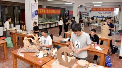 以技逐夢(mèng)，匠心筑夢(mèng)育匠才